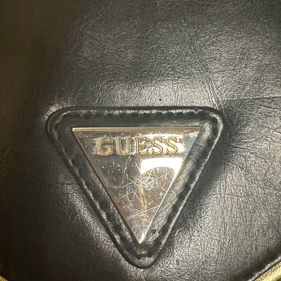 2/$15 Large Guess Clutch - Picture 2 of 2